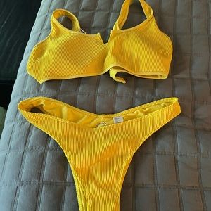 Hollister Bikini